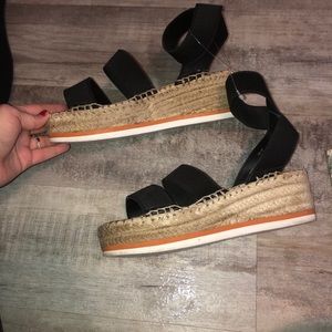 Black platform Sandals